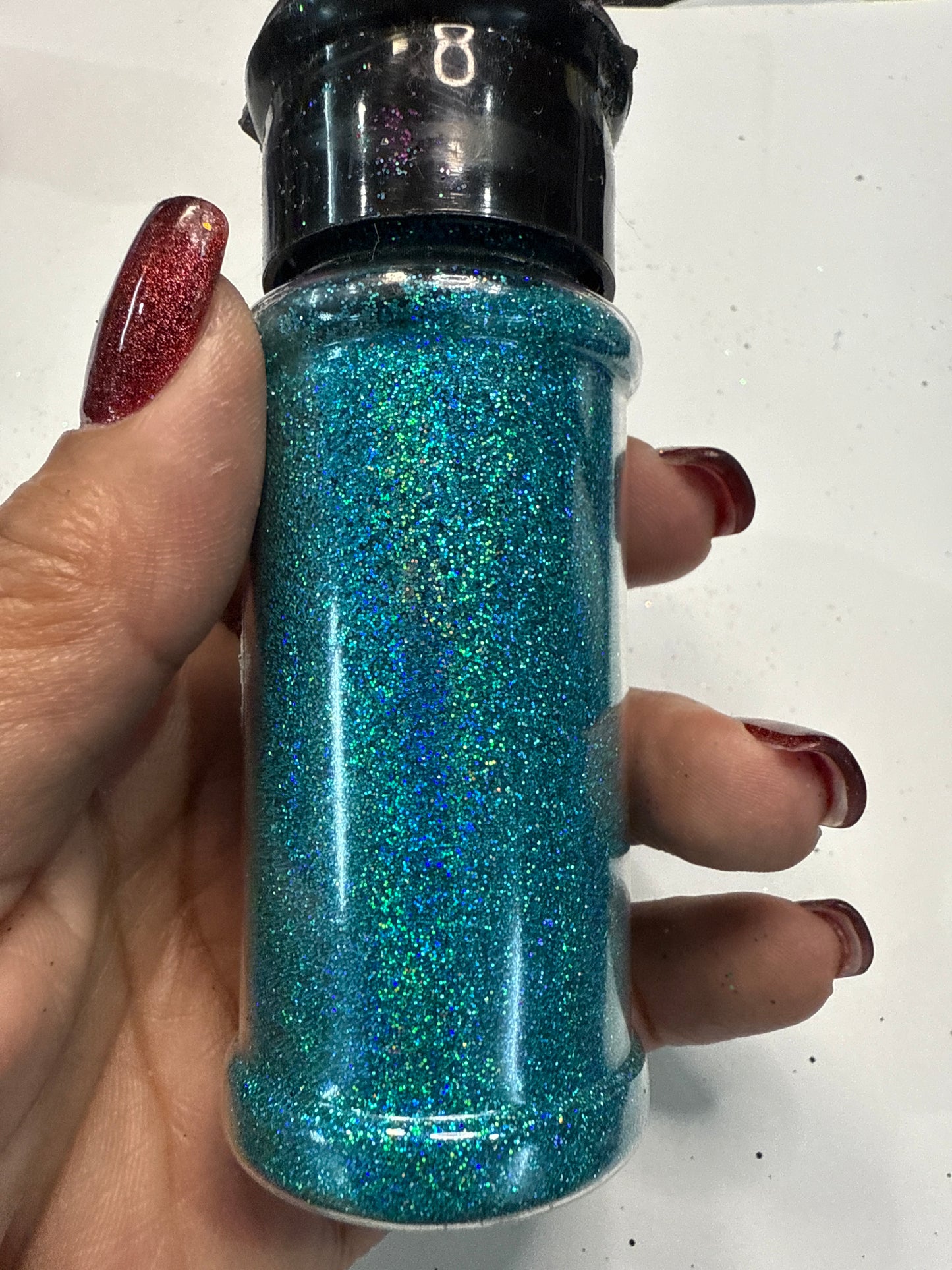 Live Love & Glitter - Oasis