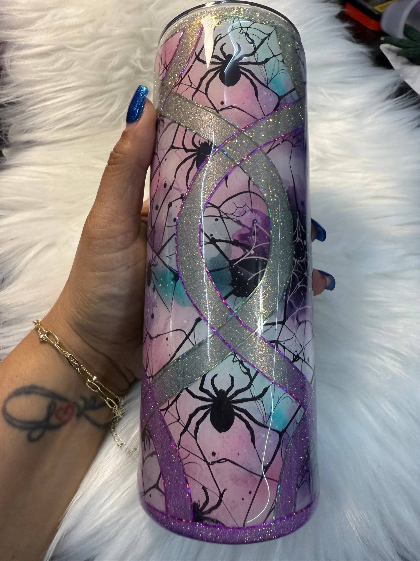 AUCTION 54 - 20oz Pastel Spiderweb