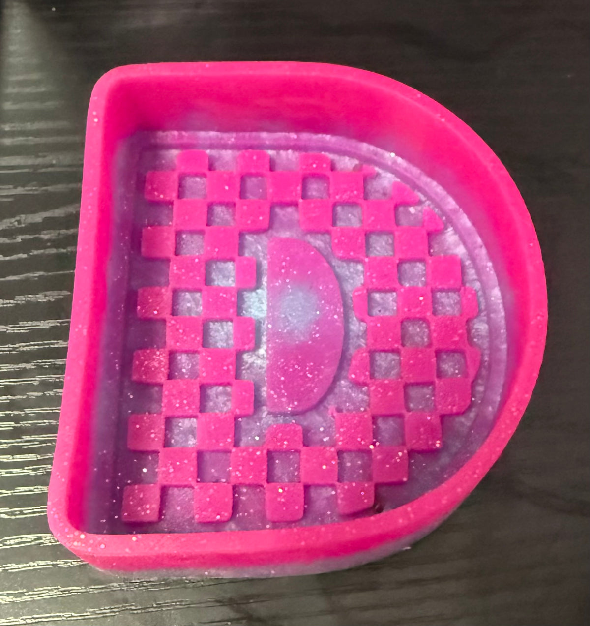 Letter "D" Checkered