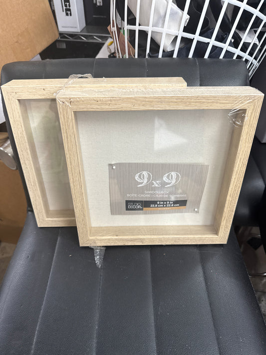 Destash Shadow Box - Light 9x9